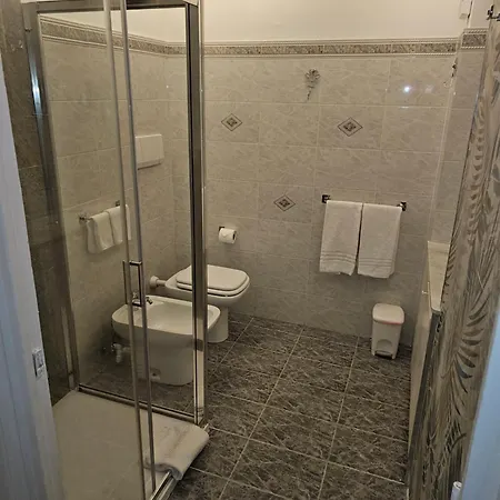 Dolce Centro 4*